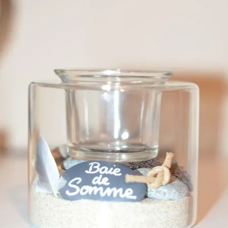 Au 10 Quai Violette *